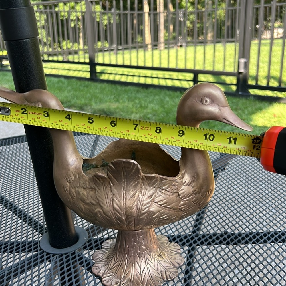 MID-CENTURY BRASS DOUBLE SIDED SWAN CANDY DISH-VINTAGE - Picture 12 of 15